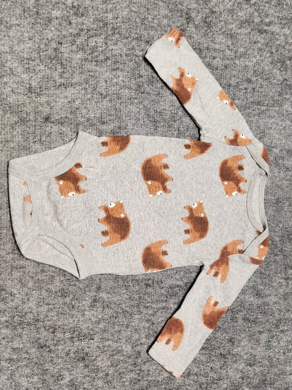 Carter's Just One You Baby Bodysuit 6M Gray Brown Bears Long Sleeve